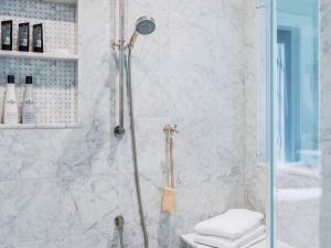 Hướng dẫn lựa chọn vòi nước cho phòng tắm gia đình