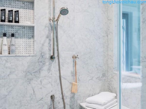 hoc tuong buong tam grande Hướng dẫn lựa chọn vòi nước cho phòng tắm gia đình Tổng kho vòi chậu SCO